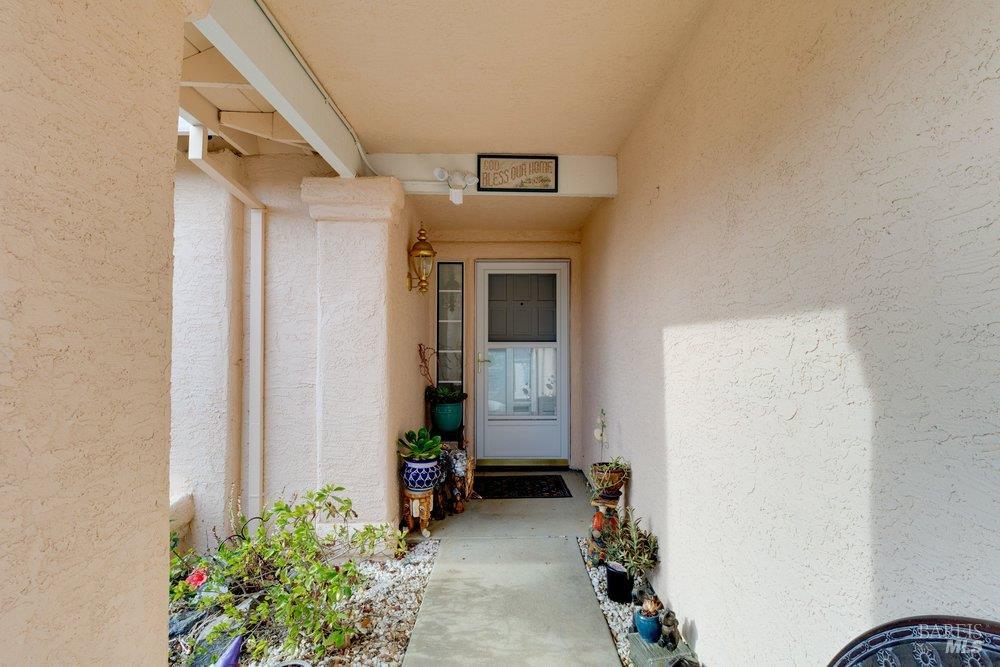 1039 Sandhurst Drive Vallejo CA 94591