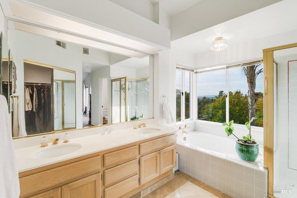 1039 Sandhurst Drive Vallejo CA 94591