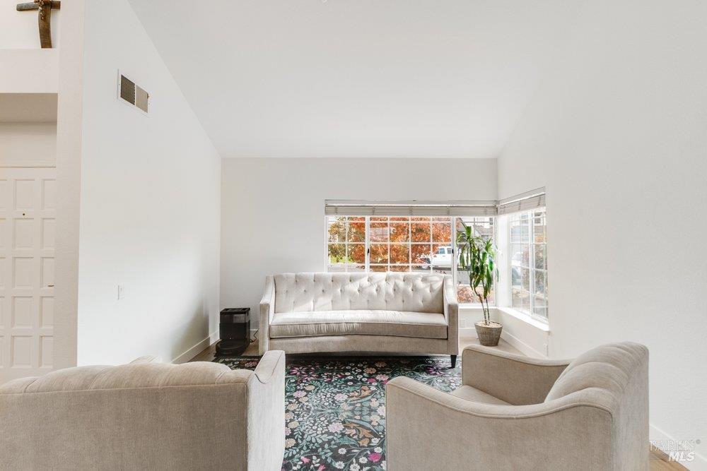 1039 Sandhurst Drive Vallejo CA 94591