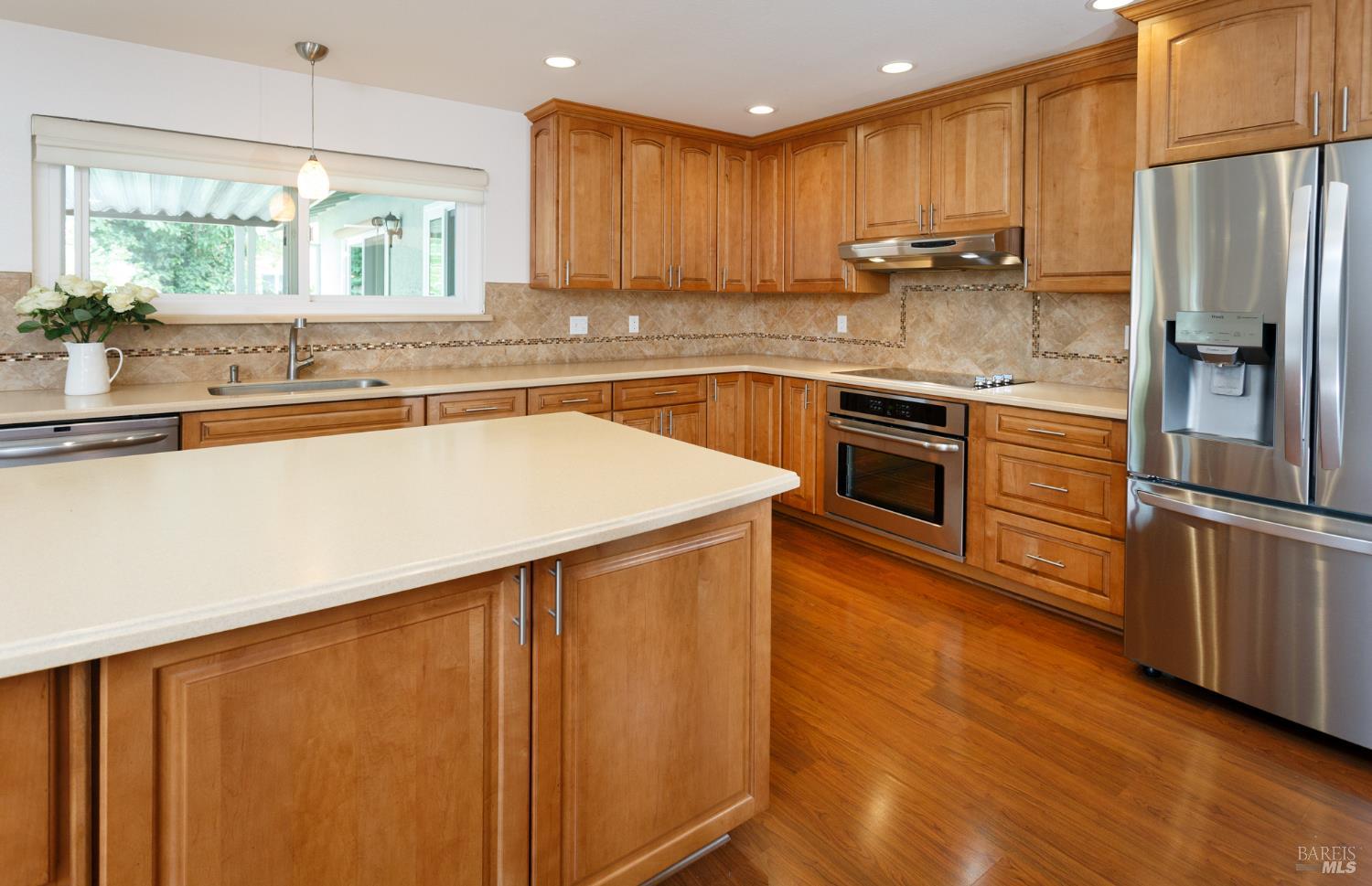 6064 Dolores Drive Rohnert Park CA 94928