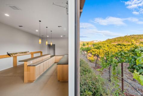 4076-4080 Old Redwood Highway Santa Rosa CA 95403