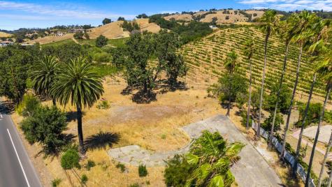 4076-4080 Old Redwood Highway Santa Rosa CA 95403