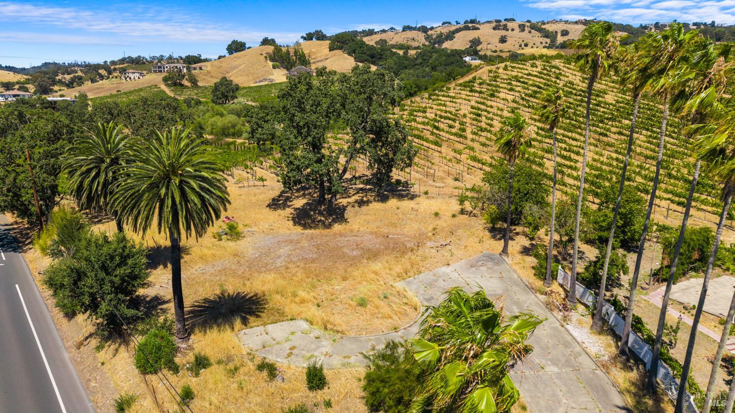 4076-4080 Old Redwood Highway Santa Rosa CA 95403