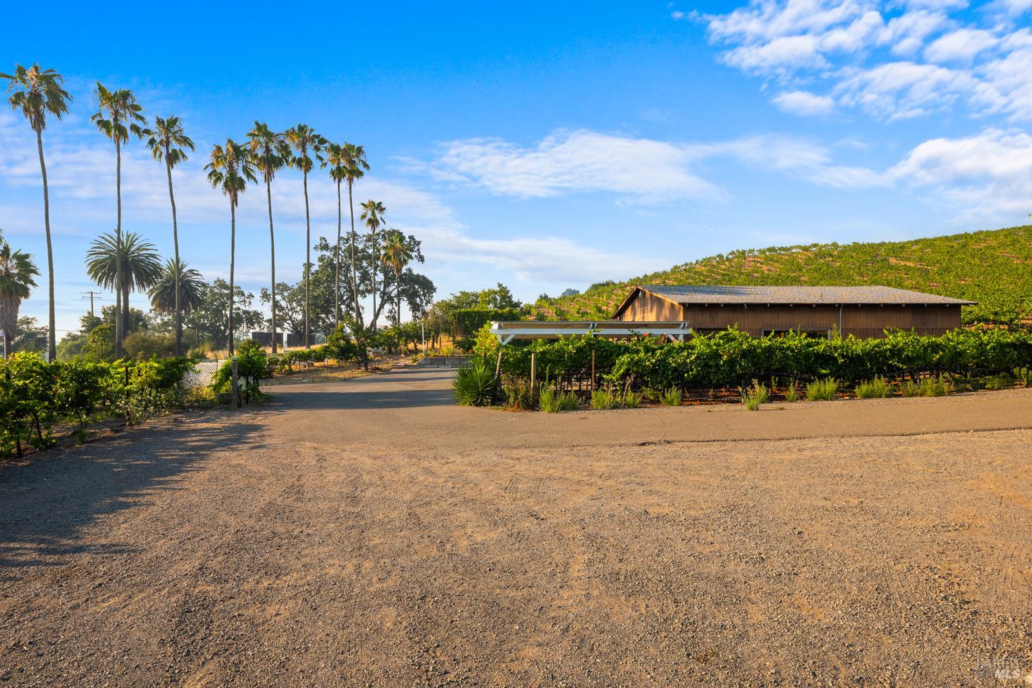 4076-4080 Old Redwood Highway Santa Rosa CA 95403