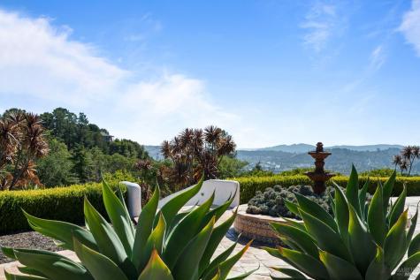 205 Bret Harte Road San Rafael CA 94901