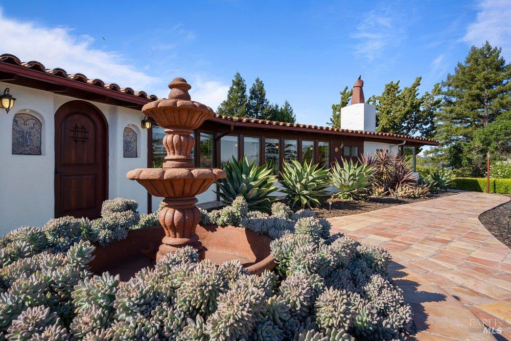205 Bret Harte Road San Rafael CA 94901