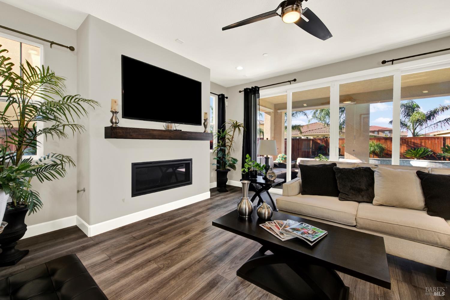 1535 Sword Street Dixon CA 95620