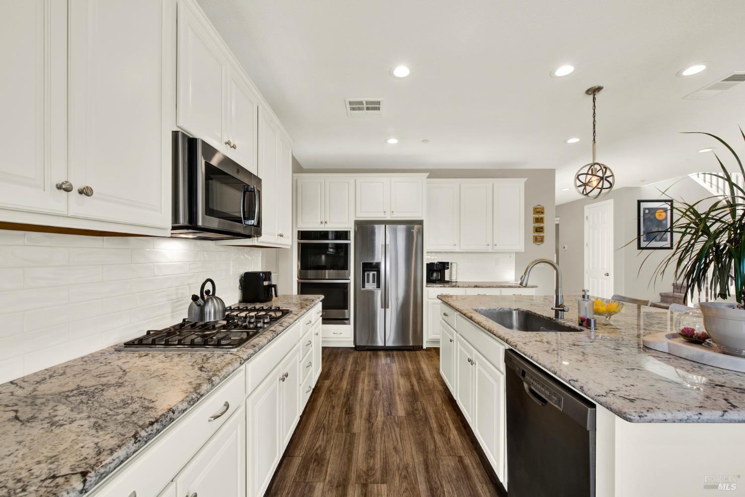 1535 Sword Street Dixon CA 95620