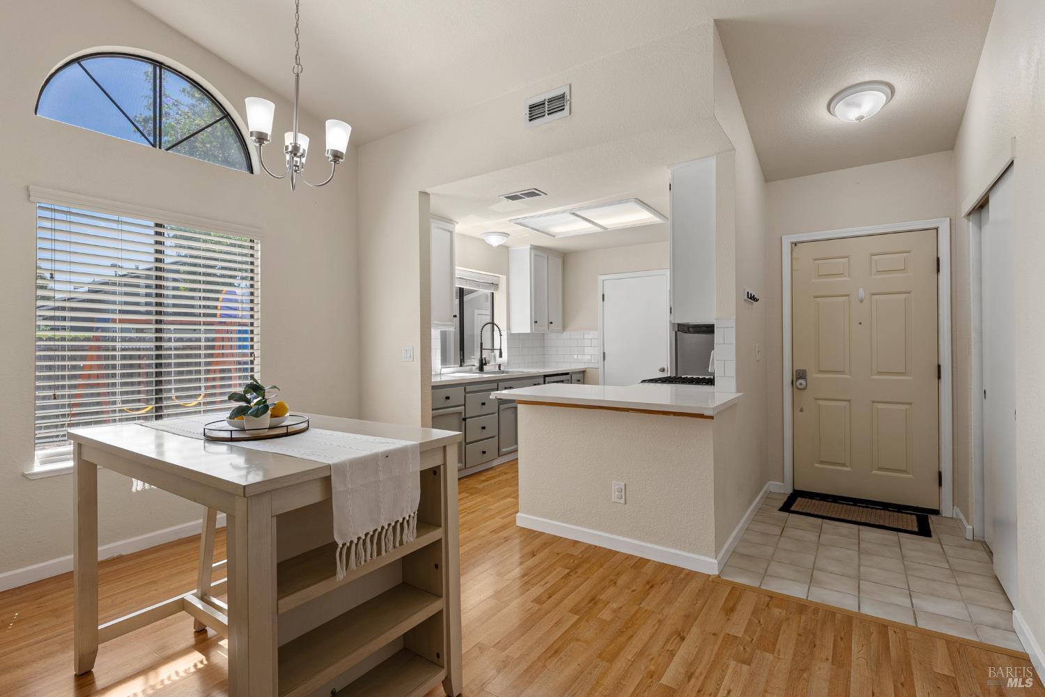 755 Oakvale Way Vacaville CA 95687