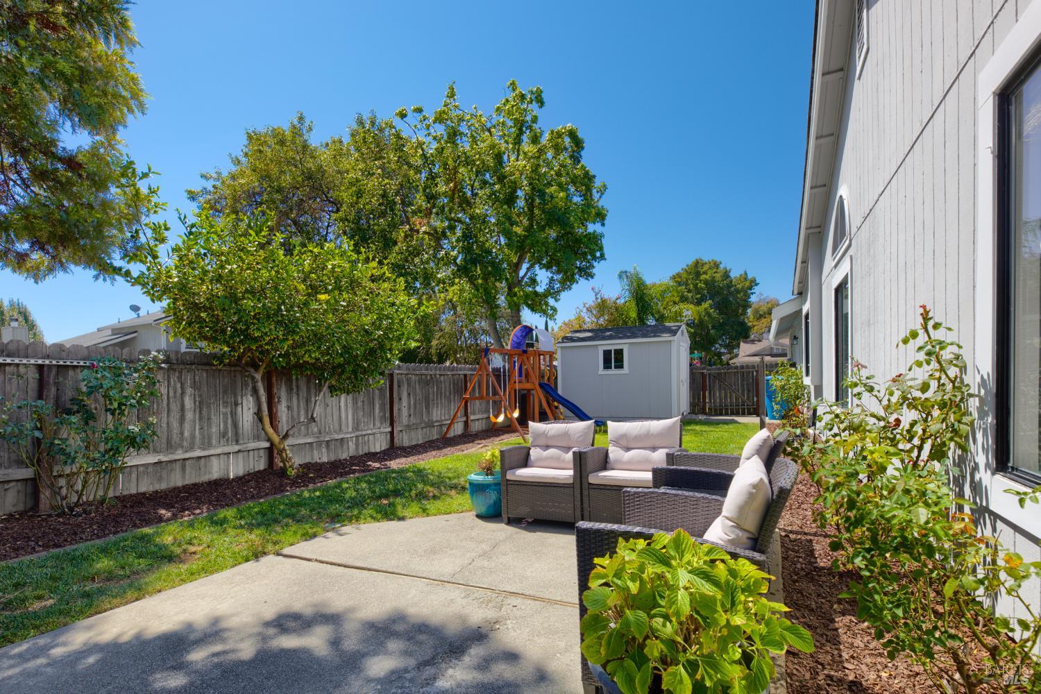 755 Oakvale Way Vacaville CA 95687