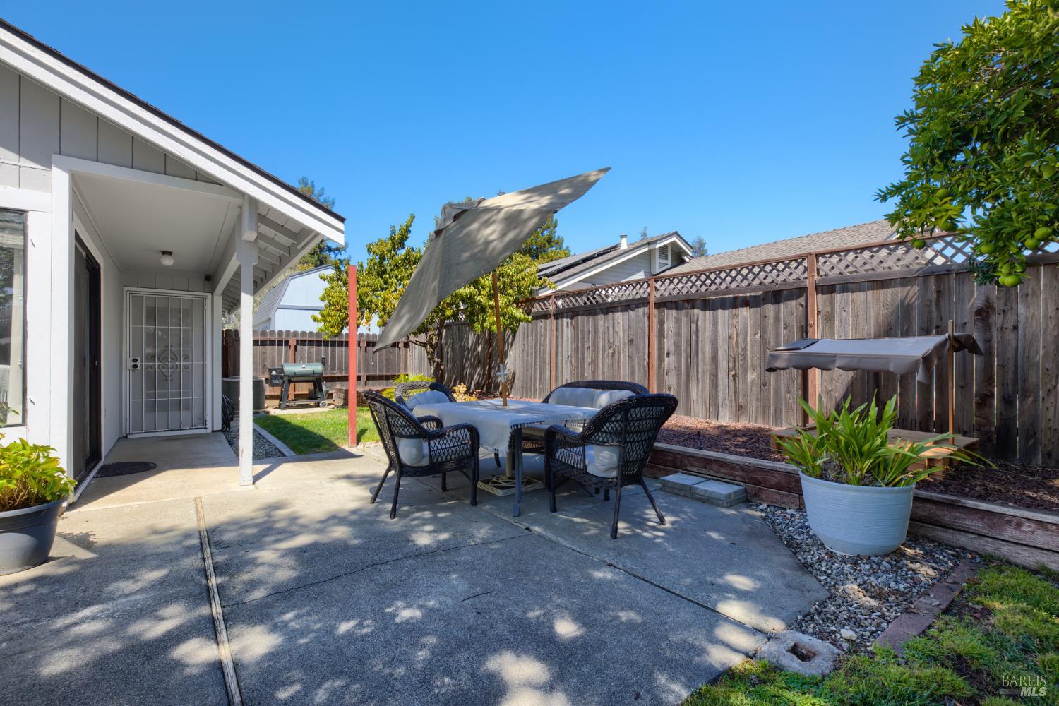 755 Oakvale Way Vacaville CA 95687