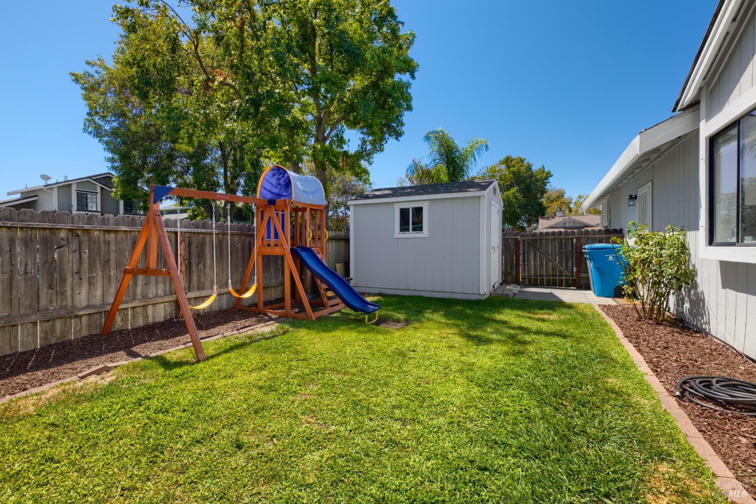 755 Oakvale Way Vacaville CA 95687