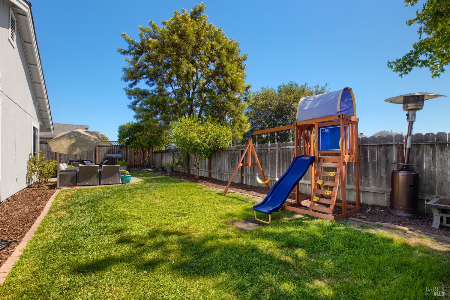 755 Oakvale Way Vacaville CA 95687