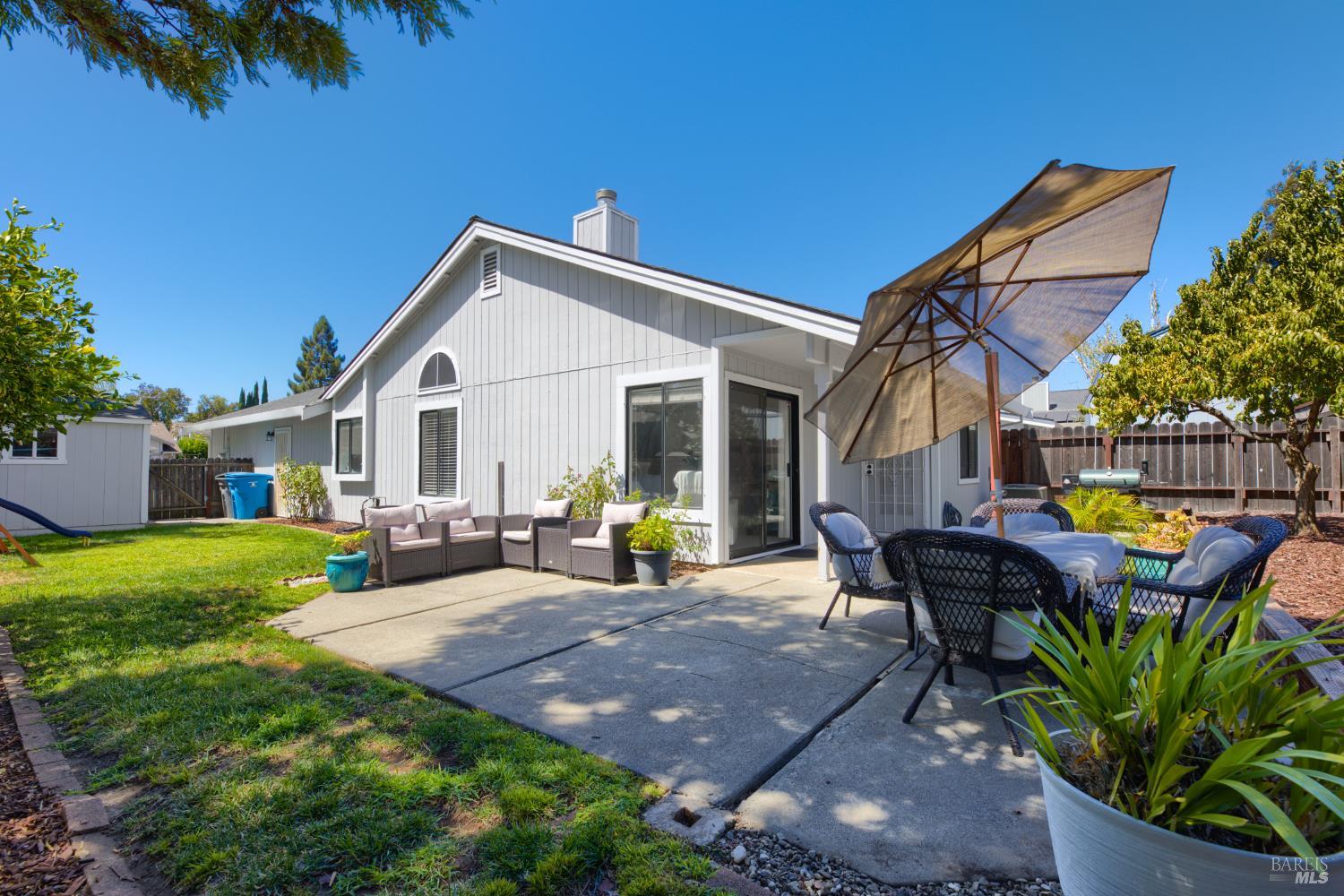 755 Oakvale Way Vacaville CA 95687