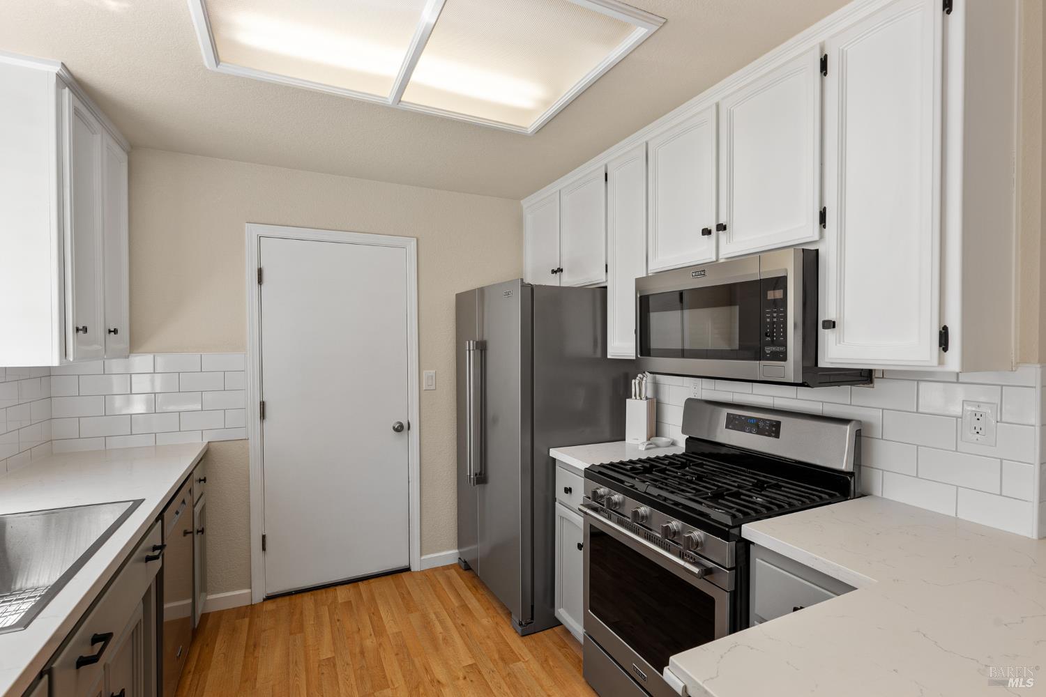 755 Oakvale Way Vacaville CA 95687