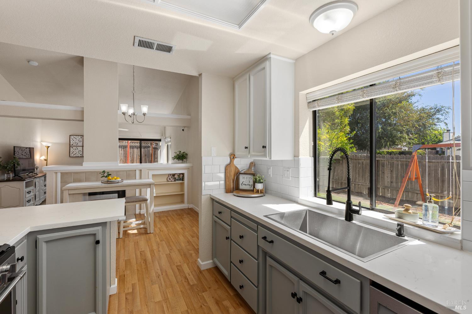 755 Oakvale Way Vacaville CA 95687