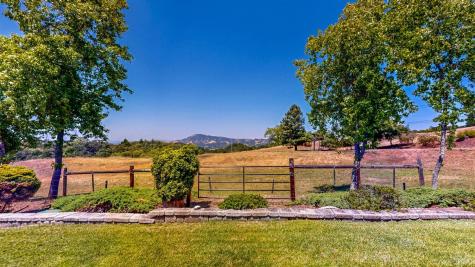 4389 Summit View Ranch Road Santa Rosa CA 95404