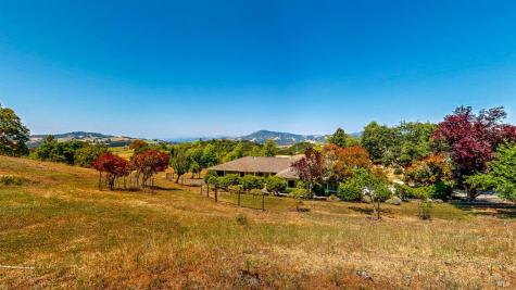4389 Summit View Ranch Road Santa Rosa CA 95404