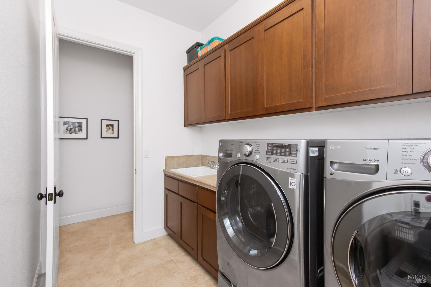 3234 Atherton Circle Napa CA 94558