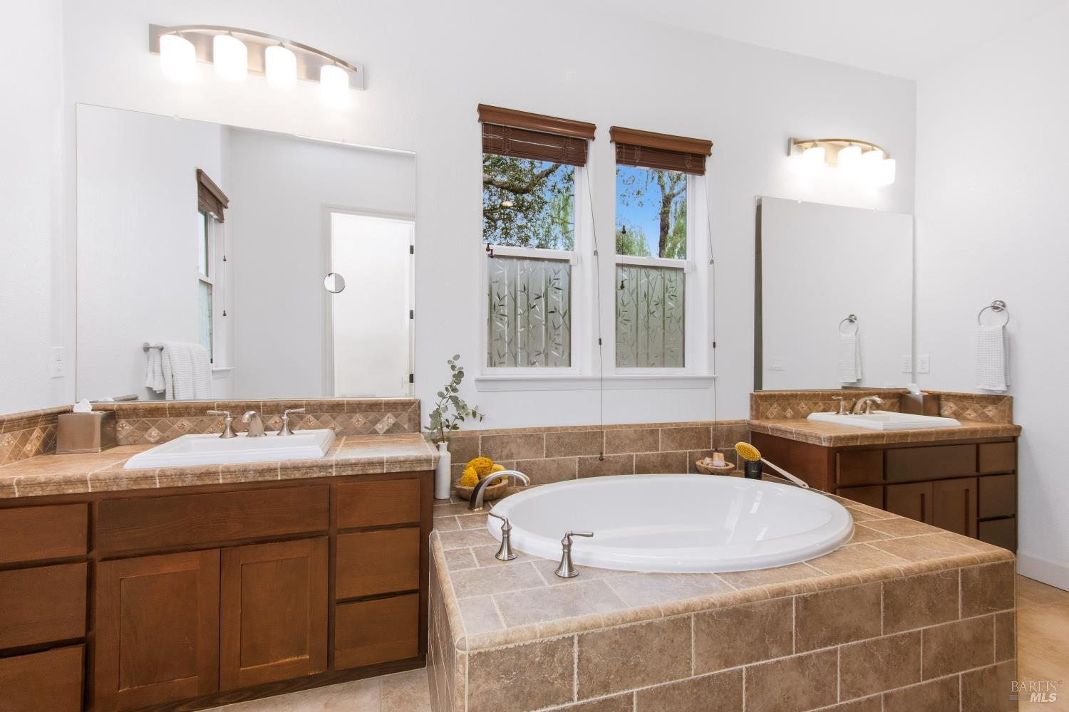 3234 Atherton Circle Napa CA 94558
