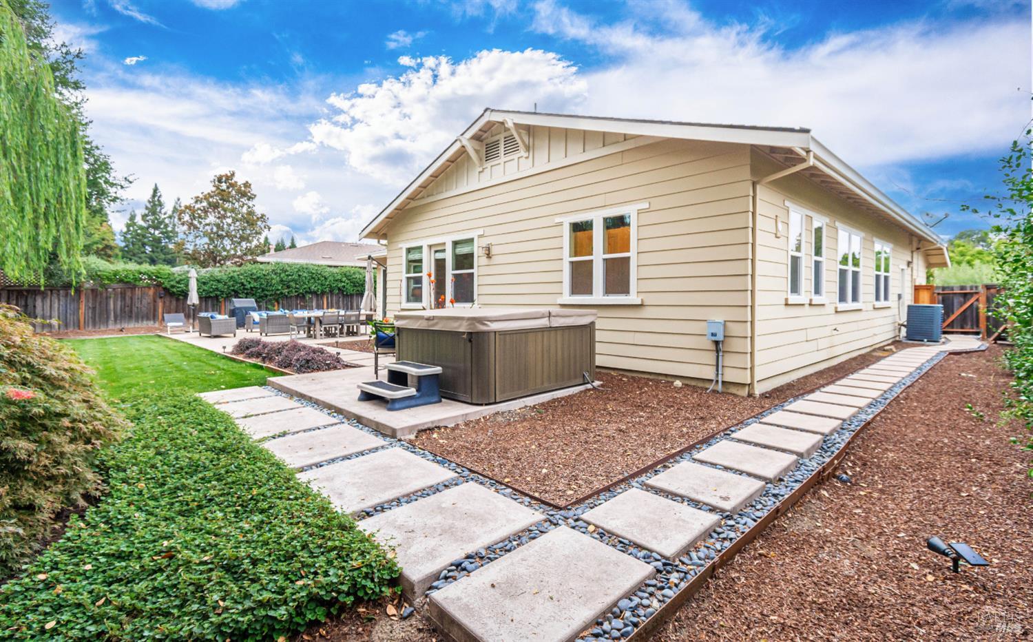 3234 Atherton Circle Napa CA 94558