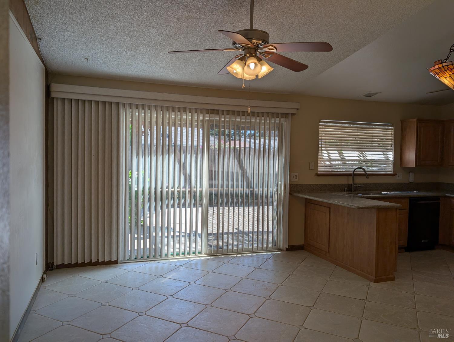 654 Houston Court Vacaville CA 95687