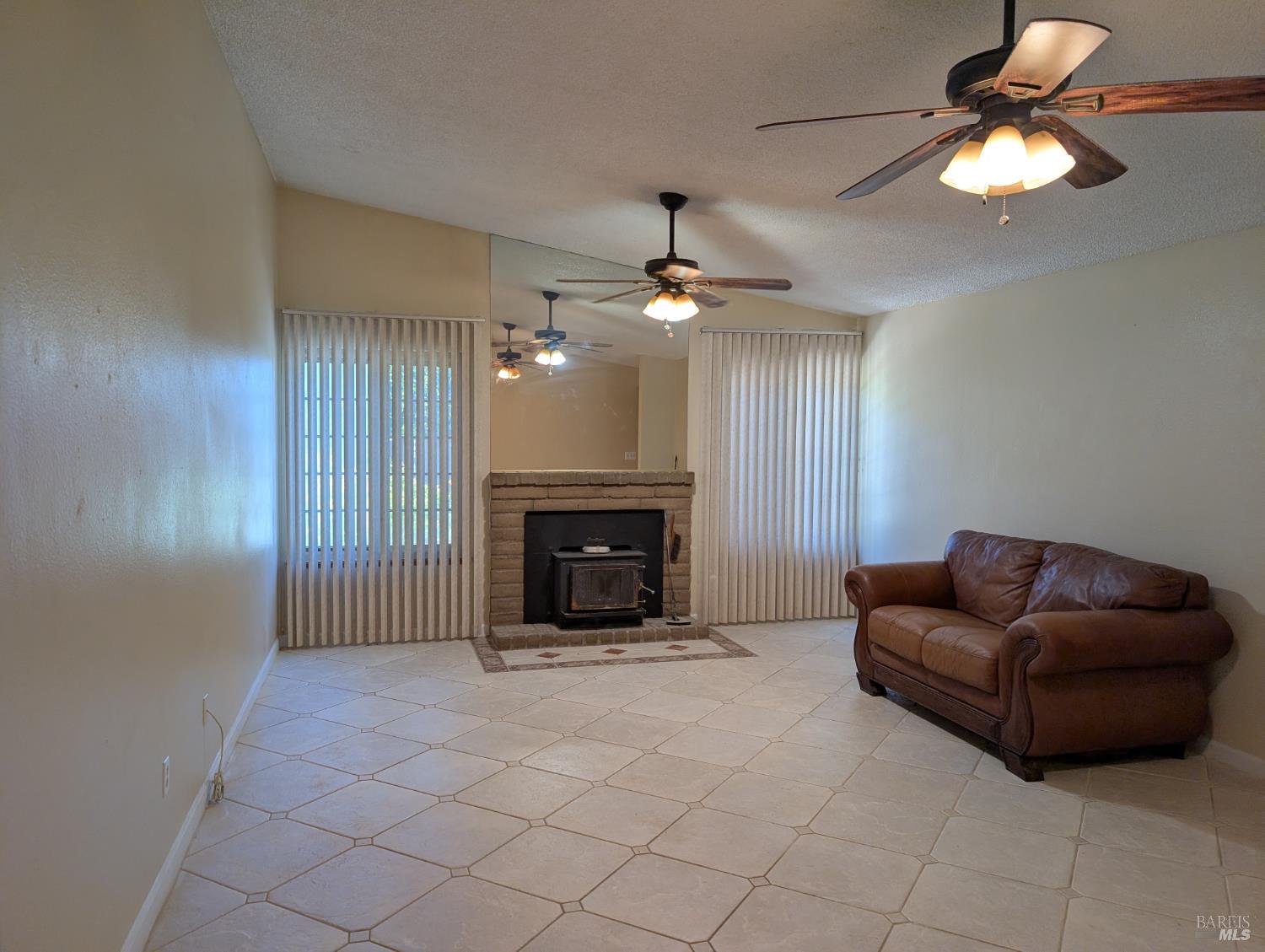 654 Houston Court Vacaville CA 95687