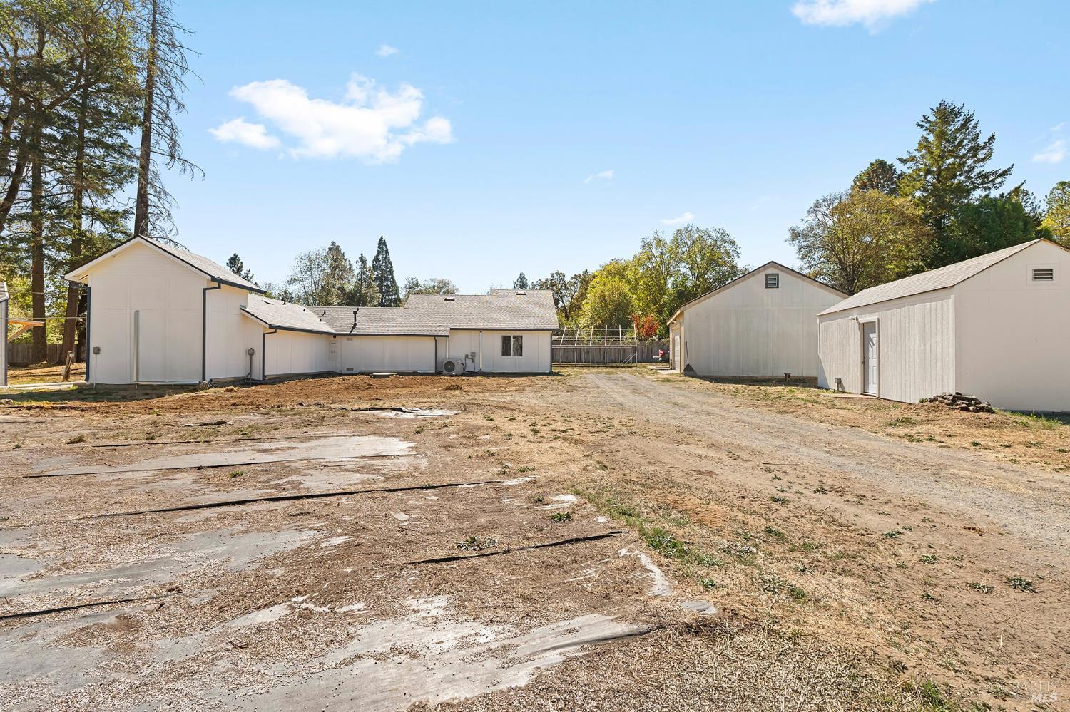 1041 Creek Side Court Laytonville CA 95454