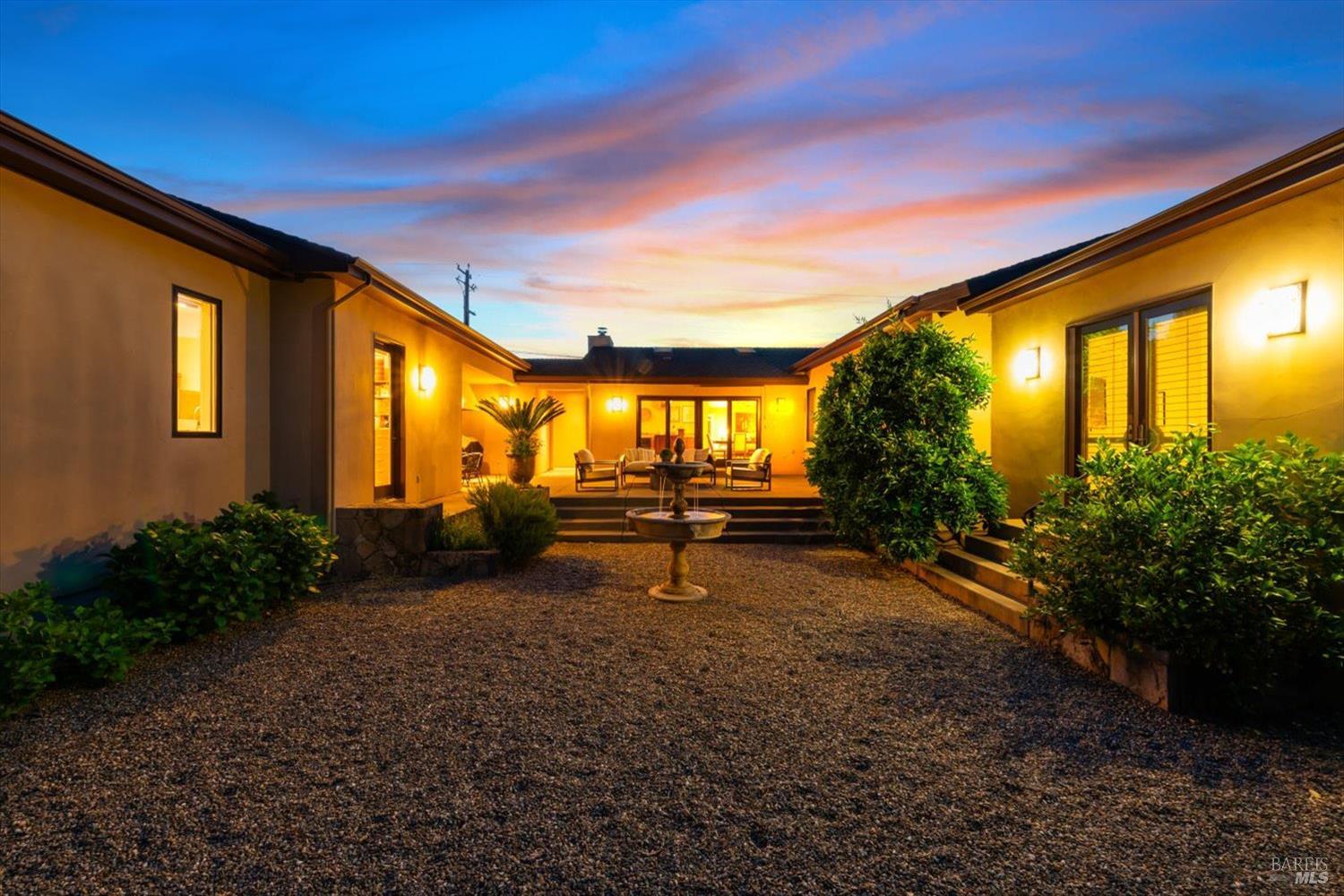 977 Pratt Avenue St. Helena CA 94574