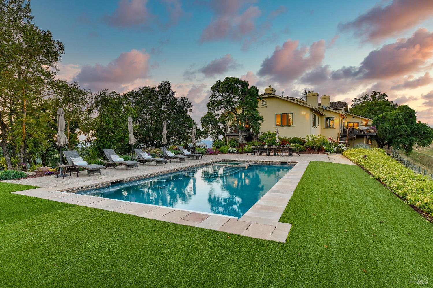 100 Longhorn Ridge Road Napa CA 94558
