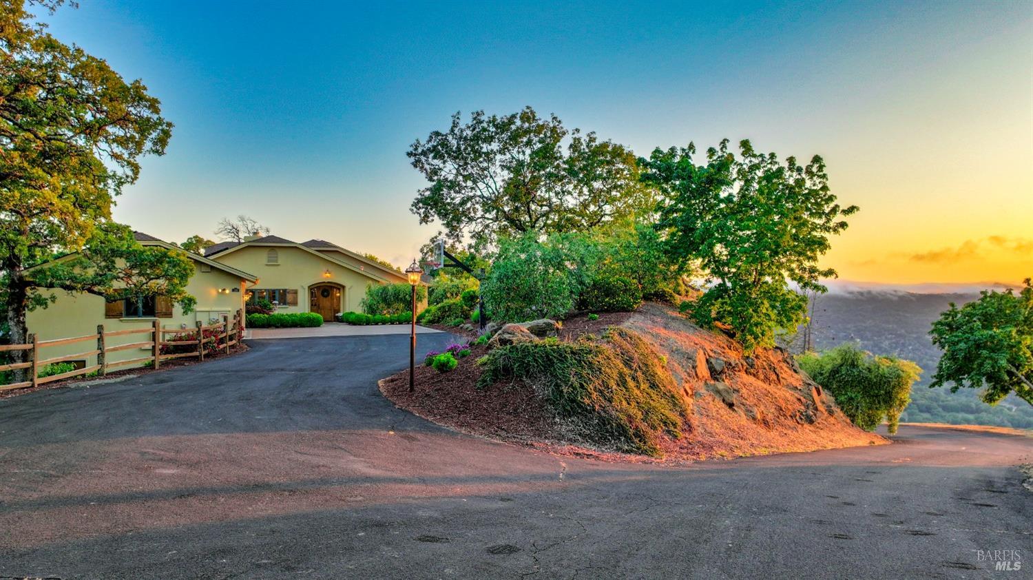 100 Longhorn Ridge Road Napa CA 94558