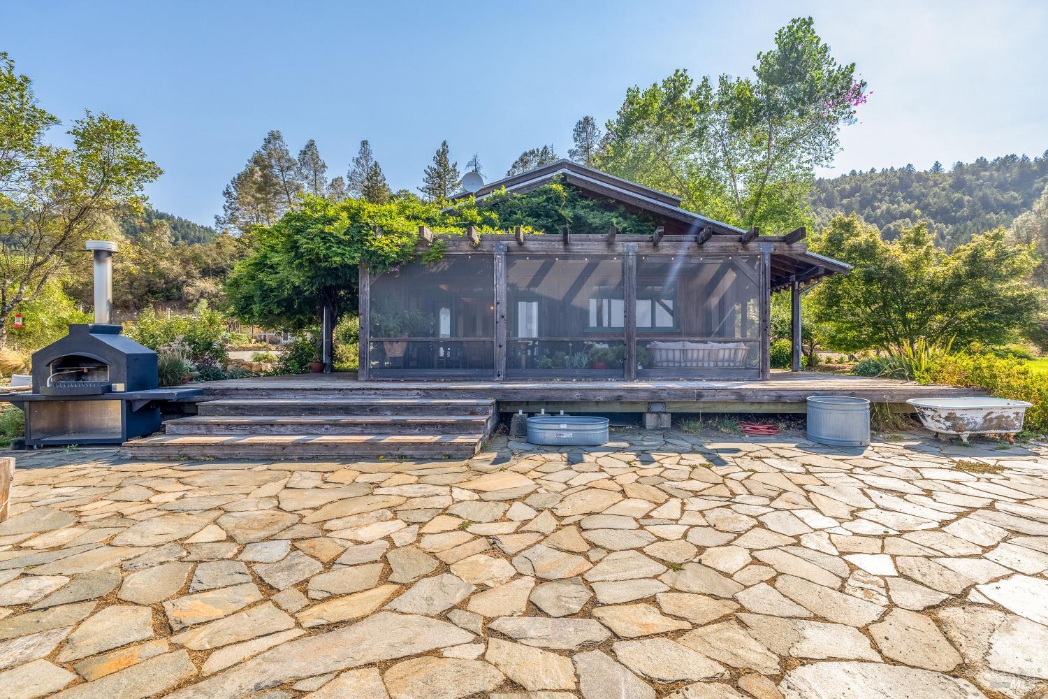 14507 Western Mine Road Middletown CA 95461