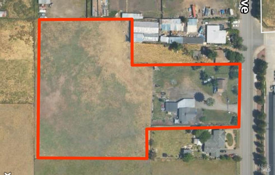 4475 Dowdell Avenue Santa Rosa CA 95407