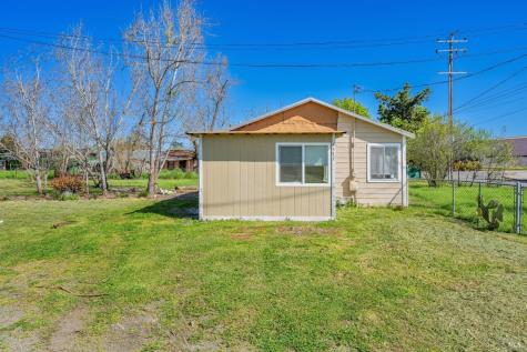 4475 Dowdell Avenue Santa Rosa CA 95407