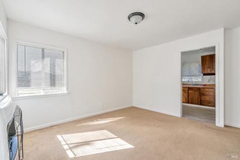 4475 Dowdell Avenue Santa Rosa CA 95407