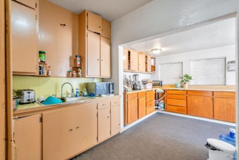 4475 Dowdell Avenue Santa Rosa CA 95407