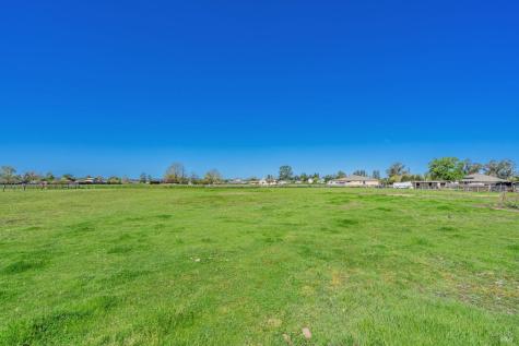 4475 Dowdell Avenue Santa Rosa CA 95407