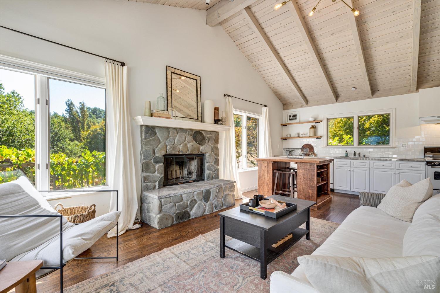 4456 Grove Street Sonoma CA 95476