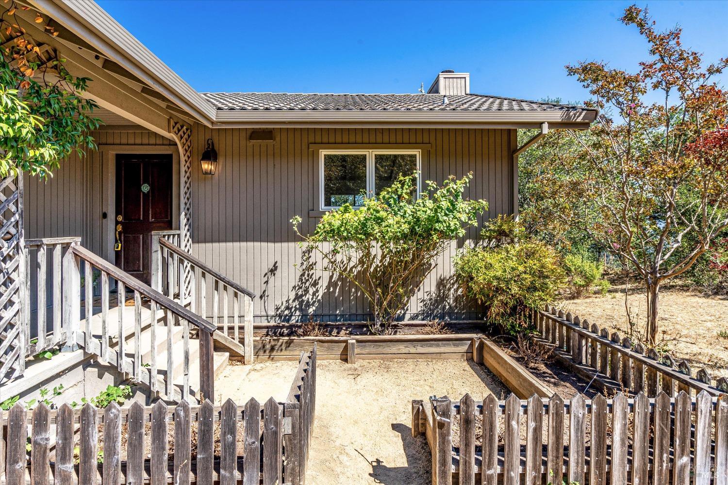 4456 Grove Street Sonoma CA 95476