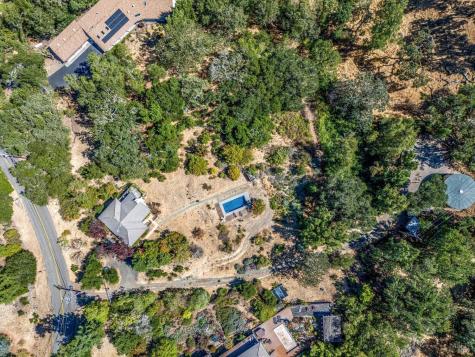 4456 Grove Street Sonoma CA 95476
