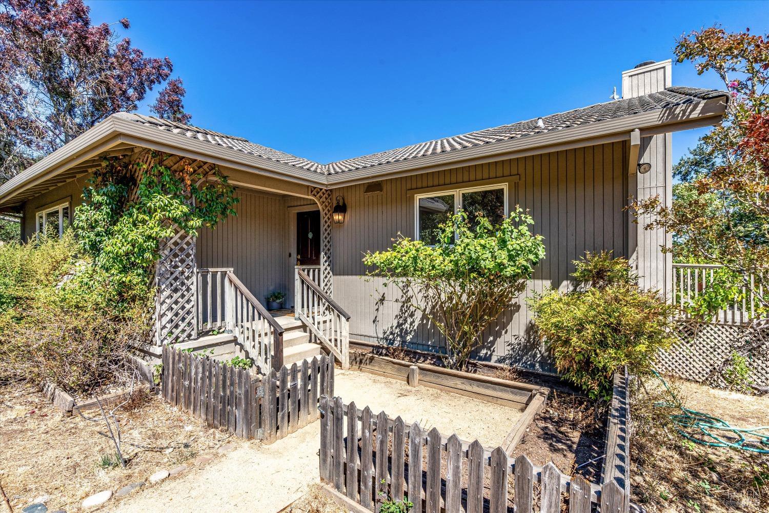 4456 Grove Street Sonoma CA 95476