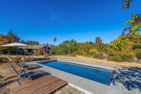 4456 Grove Street Sonoma CA 95476
