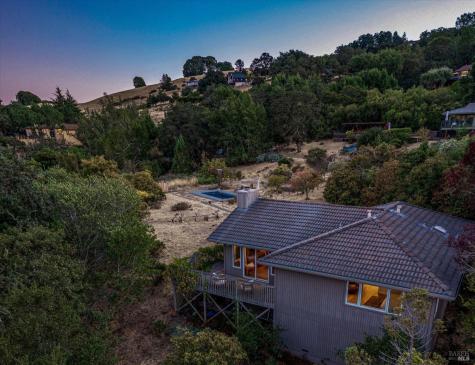 4456 Grove Street Sonoma CA 95476