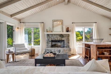 4456 Grove Street Sonoma CA 95476
