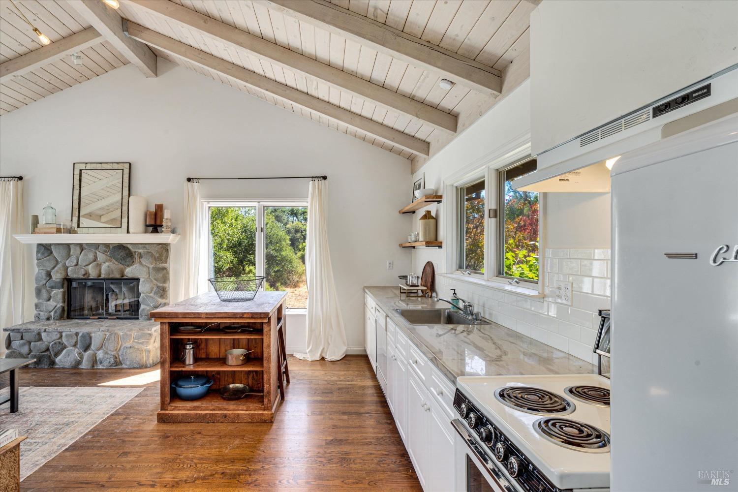 4456 Grove Street Sonoma CA 95476