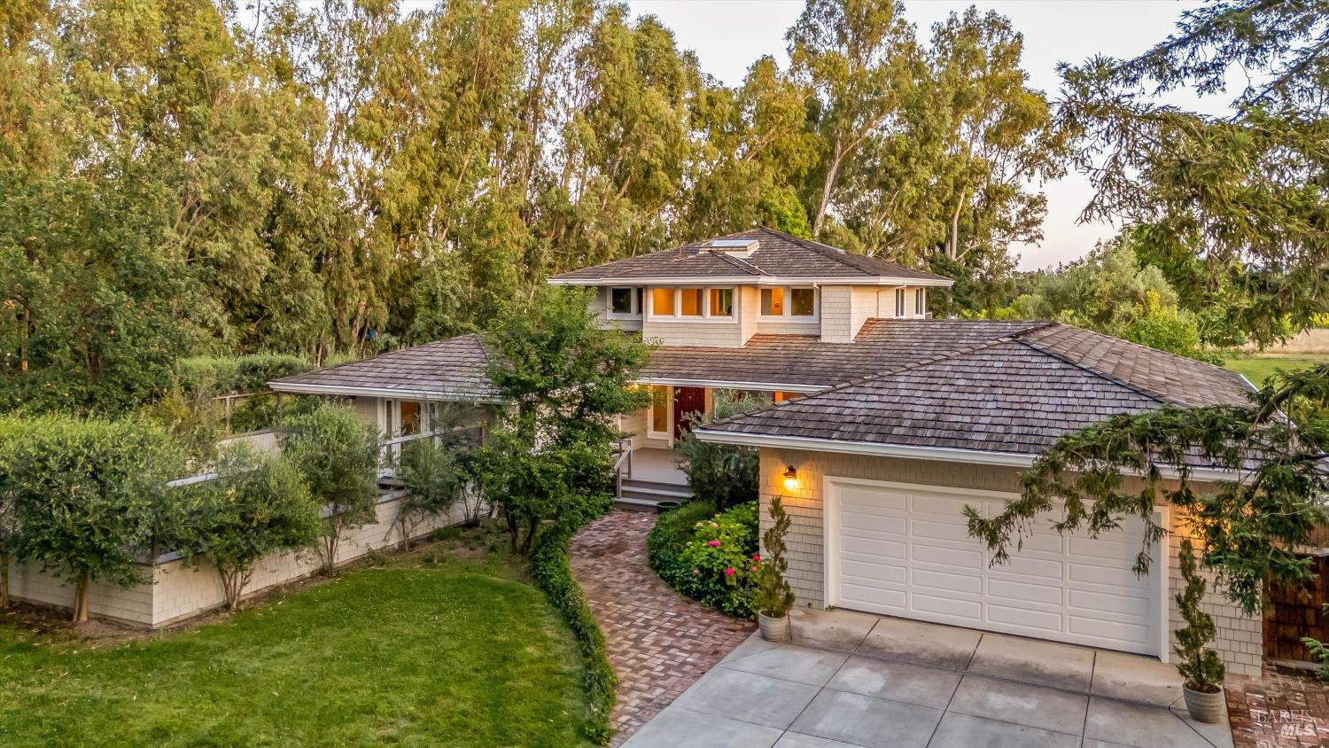 585 Denmark Street Sonoma CA 95476