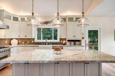 585 Denmark Street Sonoma CA 95476