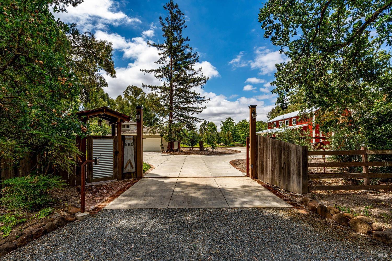 585 Denmark Street Sonoma CA 95476
