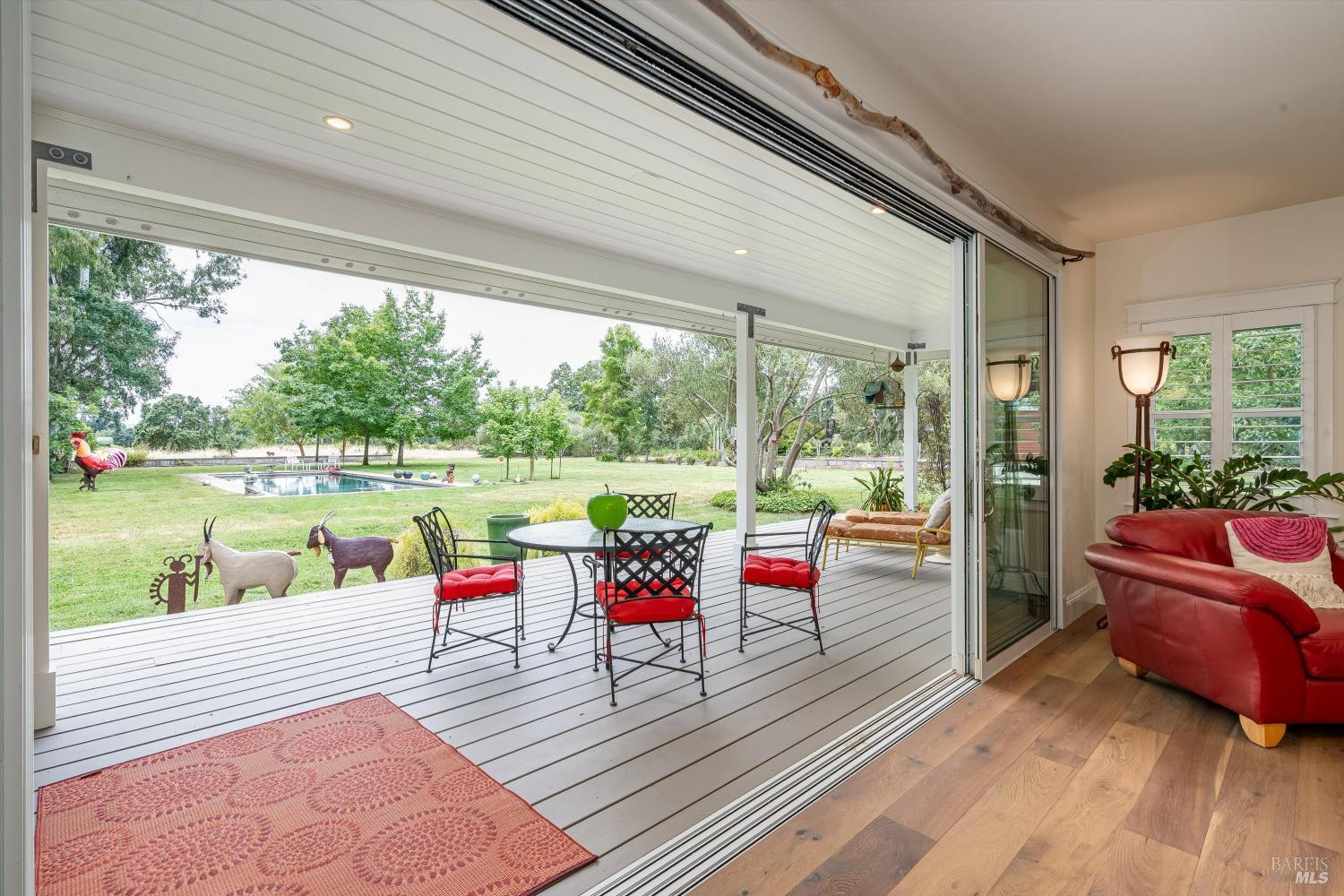 585 Denmark Street Sonoma CA 95476