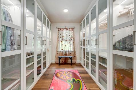 585 Denmark Street Sonoma CA 95476